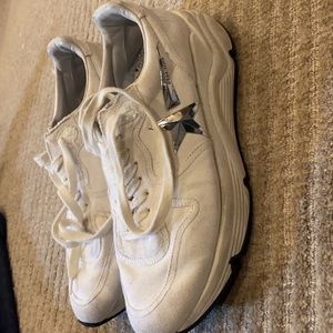 Running golden goose